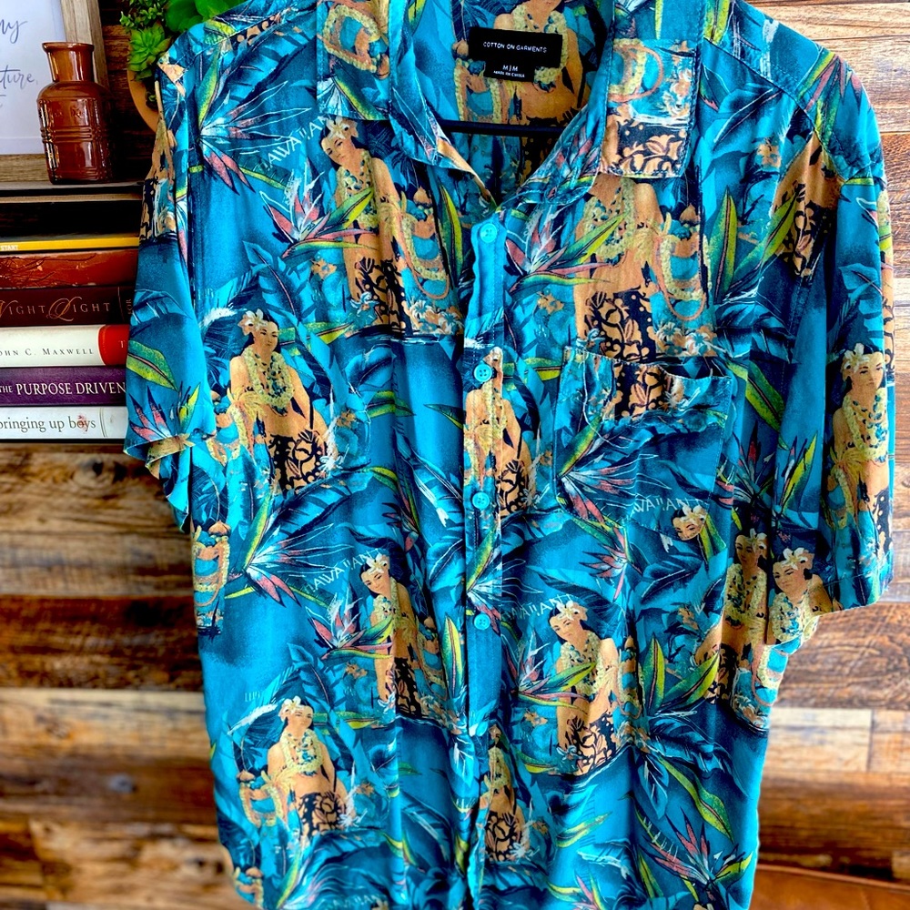Mens Hawaiian shirt
